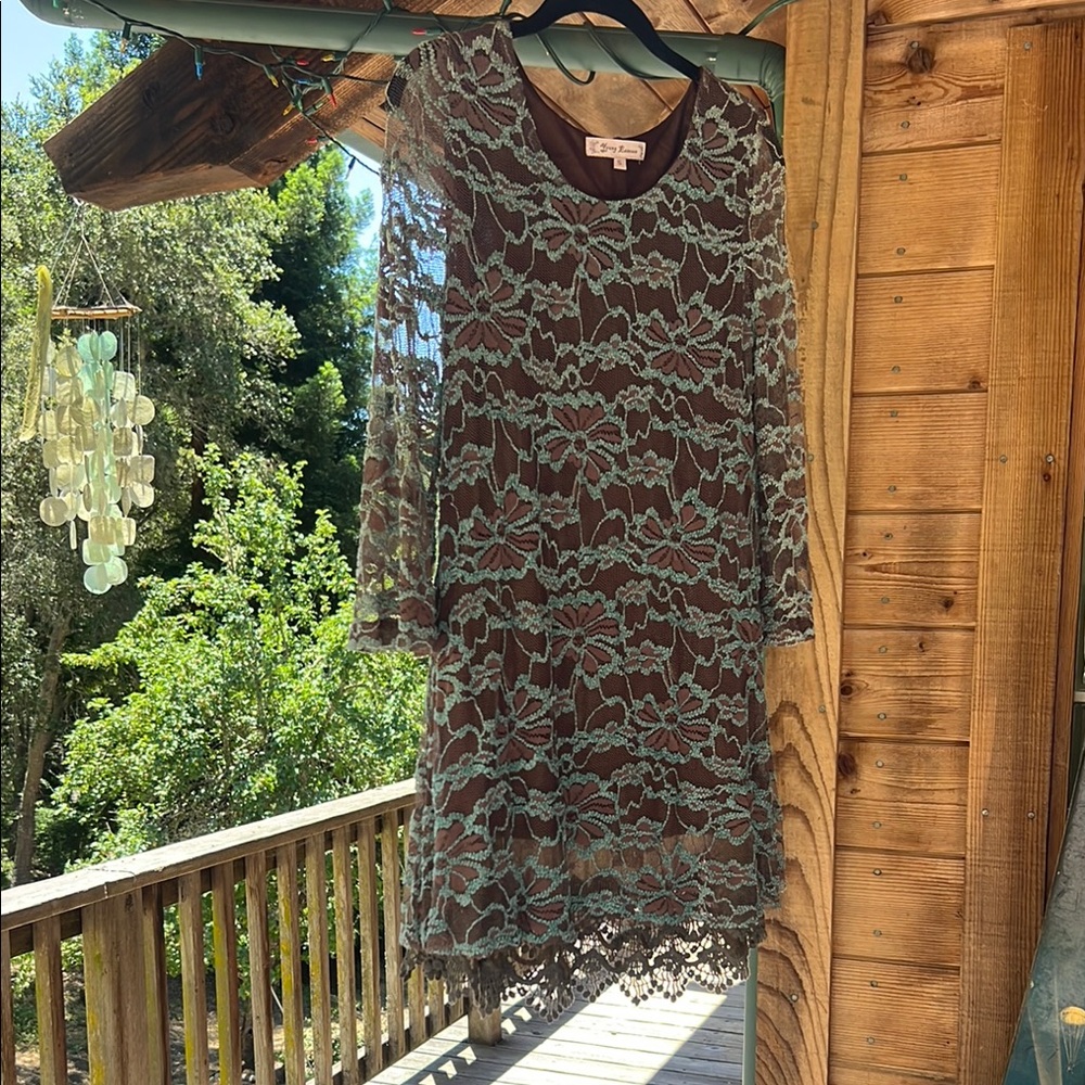 Elegant Lace Overlay Dress in Brown and Blue